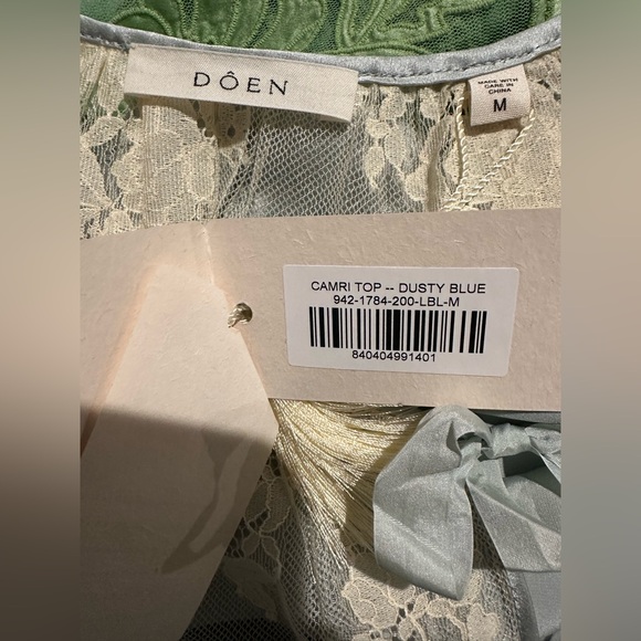 Doen Camri Top in Dusty Blue - Picture 5 of 8